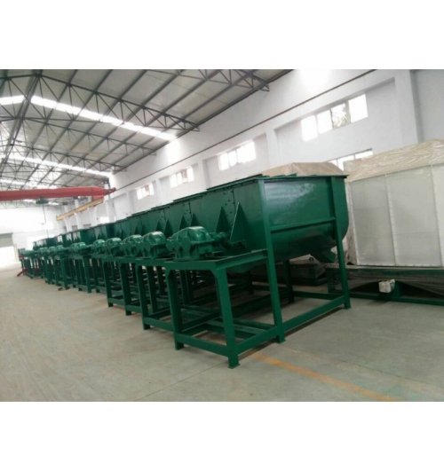 Mezcladora horizontal 250 kg por hora 4kw